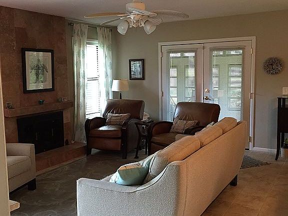 4th image of 202 Villa Del Mar Dr Unit H-1