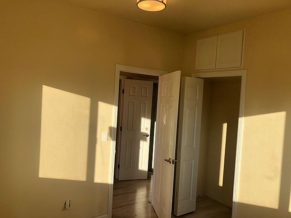 5th image of 386 Goodwin Dr #A