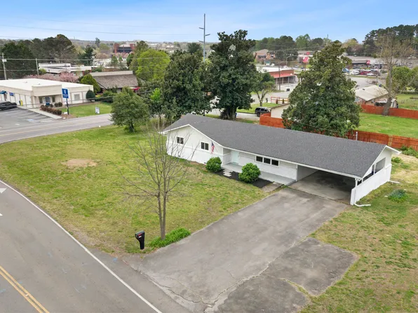 1103 Clingan Ridge Dr NW, Cleveland, TN 37312