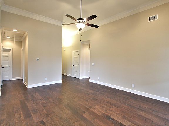 5th image of 900 Springhouse Circle 68 68 Lot C
