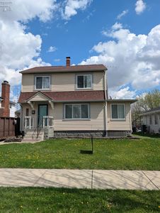819 Rawson Ave, Fremont, OH, 43420