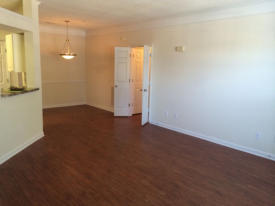 2nd image of 3100 Creek Mill Dr APT 101