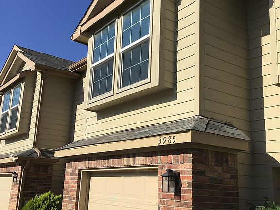 2nd image of 3985 Vista Mar Dr