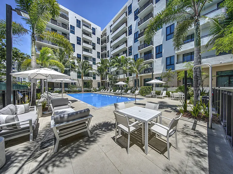 The Vibe Miami — Photo 10