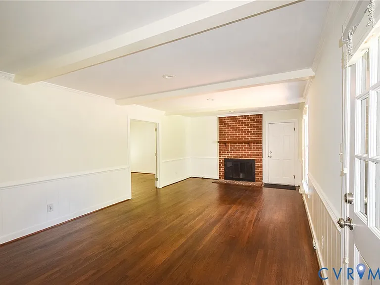 13921 Whitechapel Rd — Photo 9