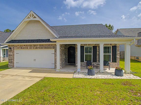 2nd image of 10604 Wren Grv