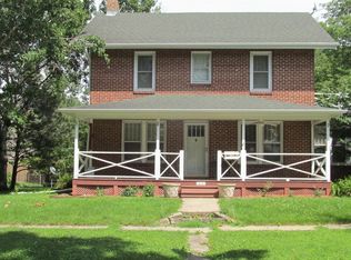 1613 12th St, Eldora, IA 50627