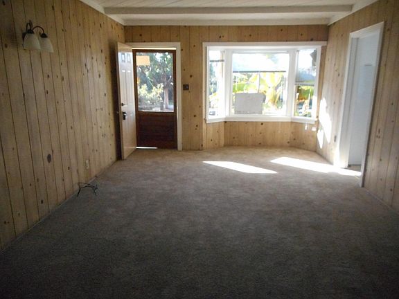 3rd image of 21607 E Cliff Dr