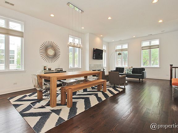 Living Room/Dining Room