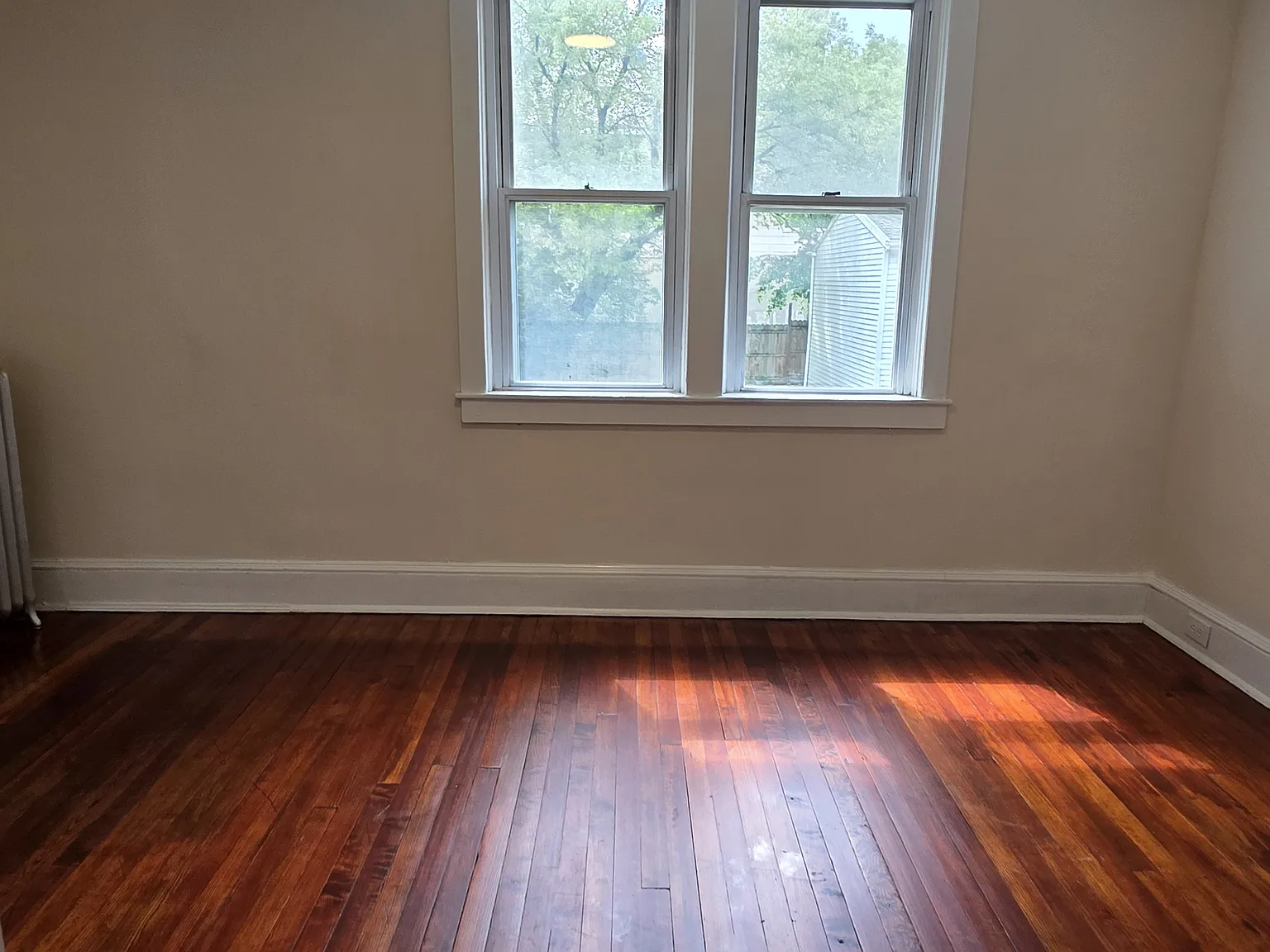 3 bed, 1225 sqft, $1,450 — Photo 3