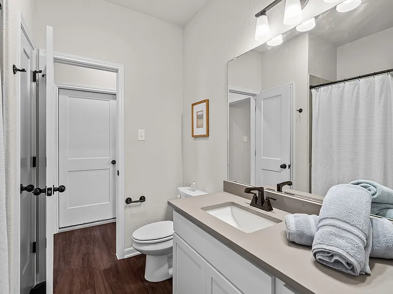 712 Ashberry Dr — Photo 27