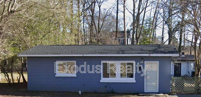 1st image of 502 Maple Ave