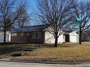 2425 Wisconsin St SW, Cedar Rapids, IA 52404