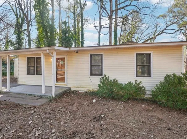 771 Kennesaw Dr, Forest Park, GA 30297
