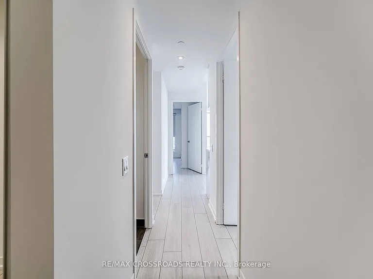 950 Portage Pkwy #4009 — Photo 11