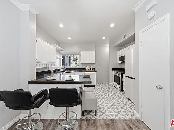 2nd image of 227 Via Colinas