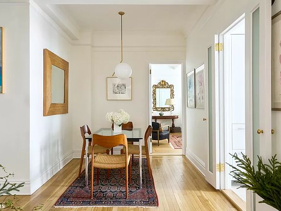 5th image of 419 E 57th St APT 3E