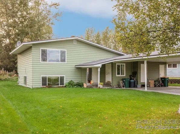 2110 Paxson Dr #B, Anchorage, AK 99504