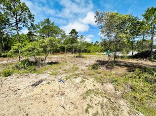 1881 Beacon St, Carrabelle, FL 32322