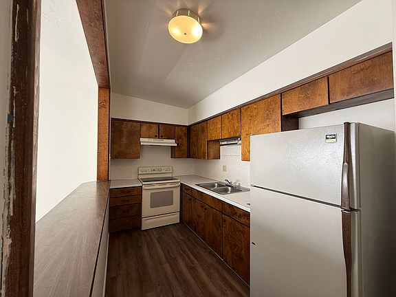 3rd image of 720 E Willis St APT 7