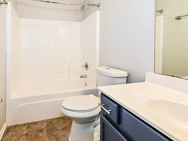 12829 Fox Bend Ln — Photo 16