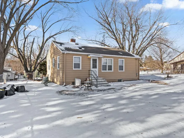 1594 Albemarle St, Saint Paul, MN 55117