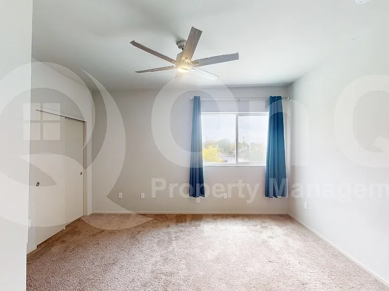 848 E Park Modern Dr — Photo 14