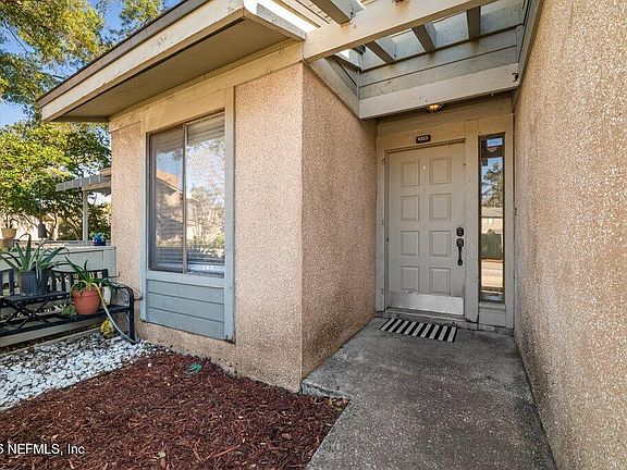 3rd image of 7701 BAYMEADOWS Circle W #1023