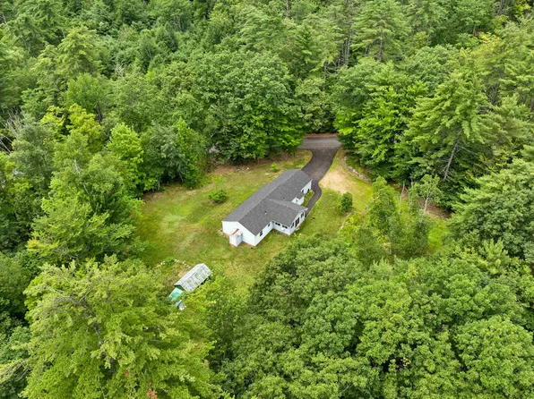 410 Sheridan Road, Moultonborough, NH 03254