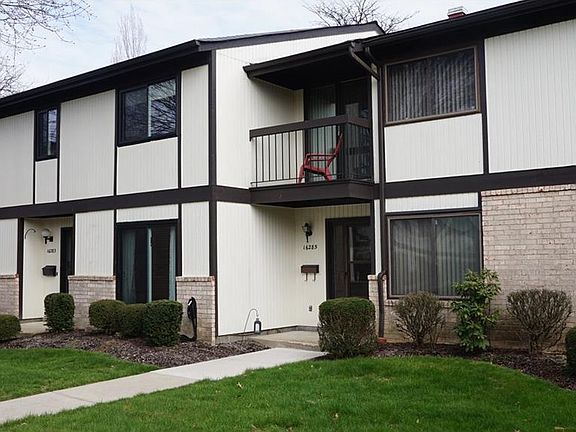3rd image of 16285 Heather Ln #D1