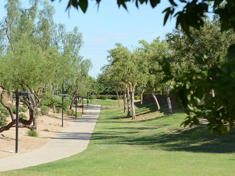14984 W Desert Hills Dr — Photo 30