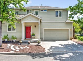 92 W Brookside Dr, Cloverdale, CA 95425