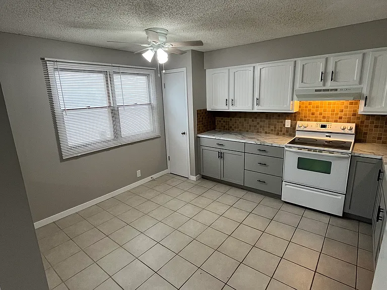 1125 A St #3 — Photo 4