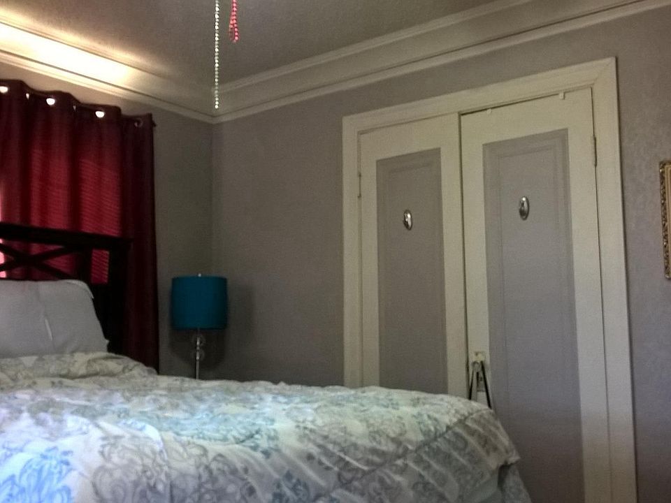 Bedroom /Living area 