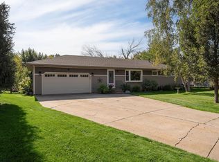 11739 Monroe St NE, Blaine, MN 55434