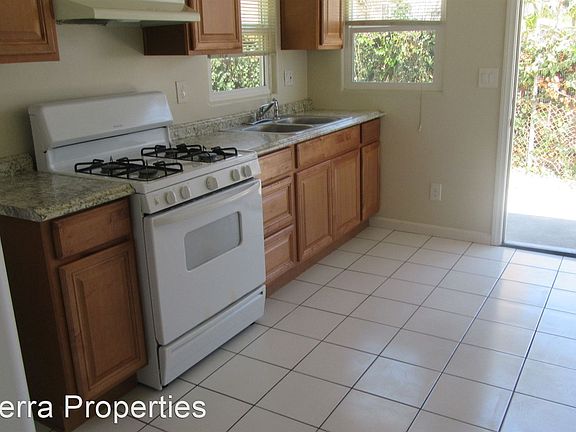 3rd image of 3771 47th St
