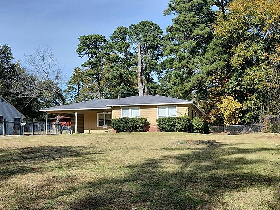 4th image of 4434 Fairway Dr