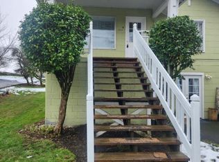 125 N 16th St APT B, Saint Helens, OR 97051