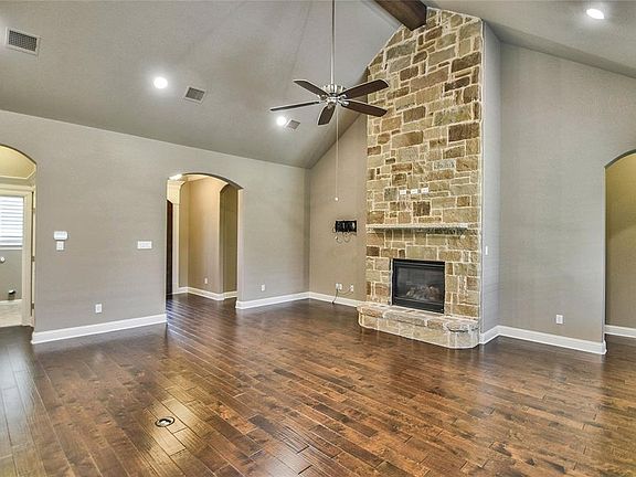 5th image of 1208 Prestwick Ct