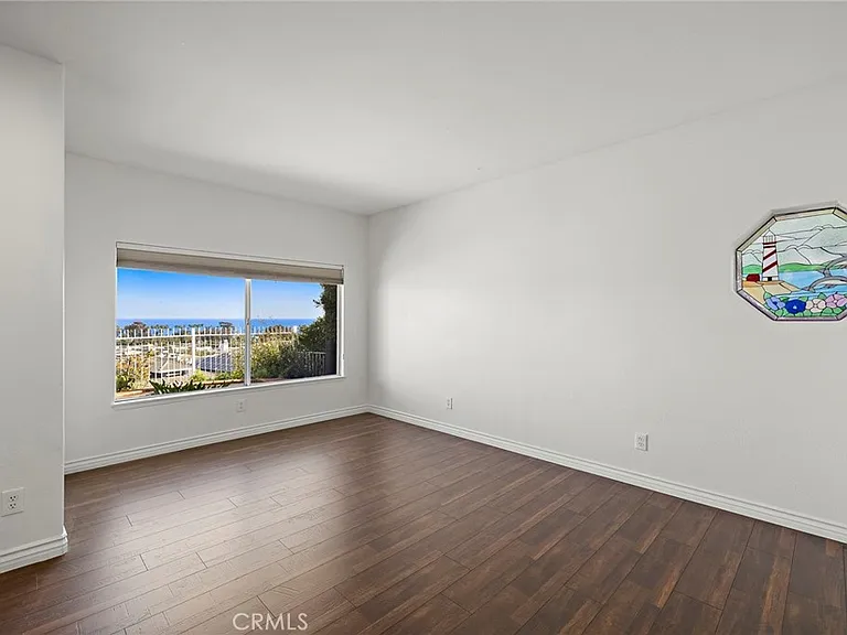 34042 Cambridge Rd — Photo 13