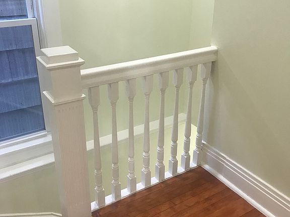 2nd image of 712 N Leamington Ave #2
