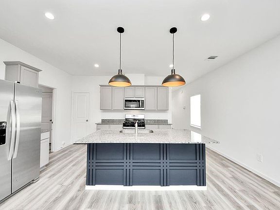 5th image of 13517 Heritage Meadow Ln