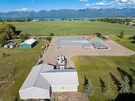 2nd image of 33953 Fox Rd