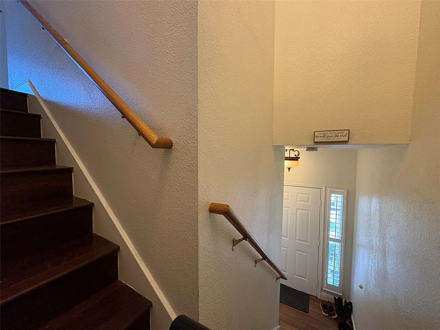 2 bed, 2.0 bath, 1114 sqft, $1,850 — Photo 2