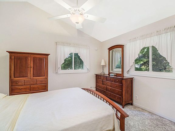 2nd image of 134 Morningside Dr