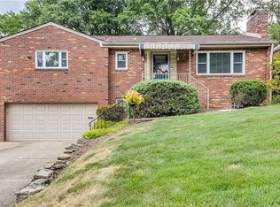 4964 Flamingo Dr, Pittsburgh, PA 15236