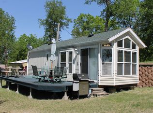 39624 Crane Lake Dr, Battle Lake, MN 56515