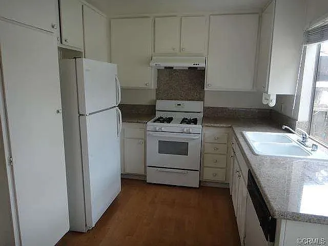 2260 Shady Hills Dr — Photo 5