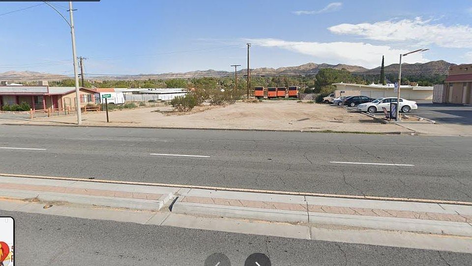 2nd image of 55951 Twentynine Palms Hwy