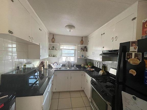 2nd image of 308 7th St